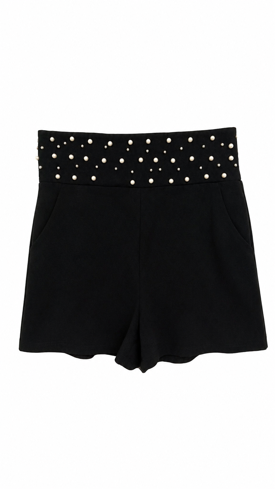 Short feminino com pérolas
