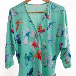 Blusa feminina em malha leve